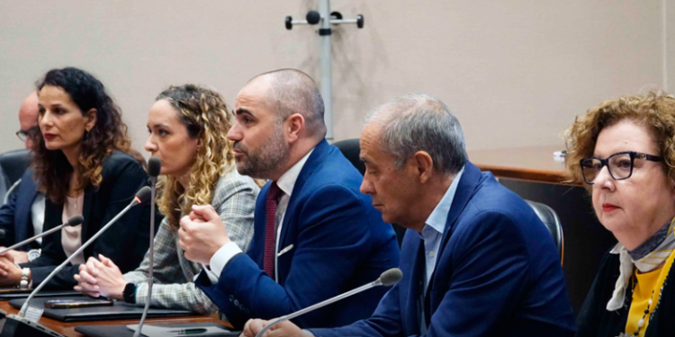 Barracelli, a Selargius presentato il programma per le compagnie del sud Sardegna. Salaris: “Comparto strategico per la tutela dei territori”