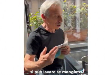 Giovanni Storti e l’acqua della pasta, il suo video diventa virale sui social