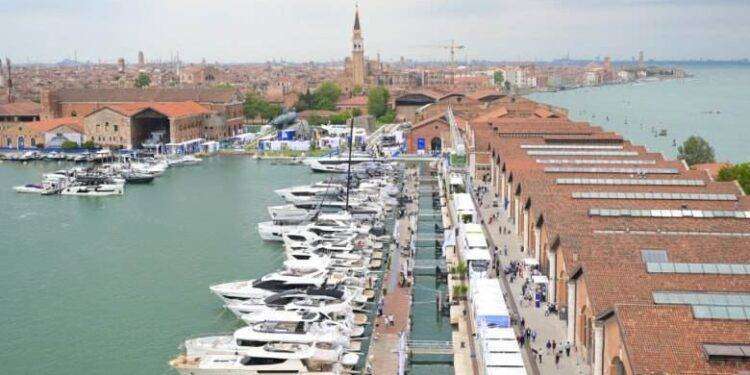 Venezia, ha aperto il Salone Nautico