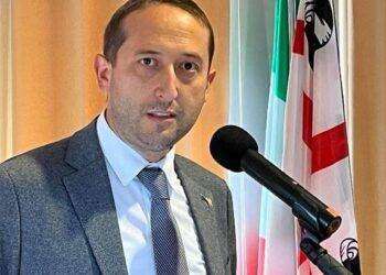 Video denuncia, Assemini: litri e litri d’acqua si riversano in via Kennedy ogni minuto