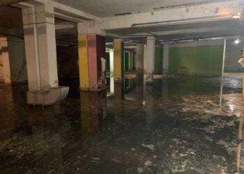 Cagliari, mega allagamento negli scantinati: 70 famiglie in difficoltà