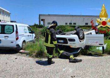Grave incidente a Orosei, tre feriti
