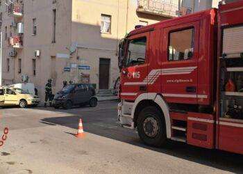 Sassari, scontro tra auto: due feriti trasportati in ospedale