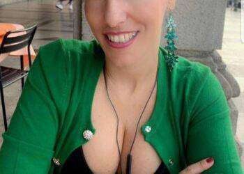 Desirè Manca (M5S) contro la Regione: “400 mila euro destinati ai caschi refrigeranti per i malati oncologici mai spesi”