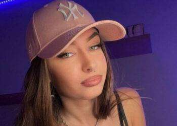 Elisa Esposito, la prof del corsivoe torna con una nuova lingua: il “maranzivoe”