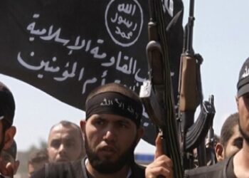 Lavrov: “E’ chiaro che gli Usa sostengano l’Isis in Afghanista per destabilizzare la regione”