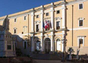 Oristano, con reddito cittadanza per la cura di parchi e spiagge