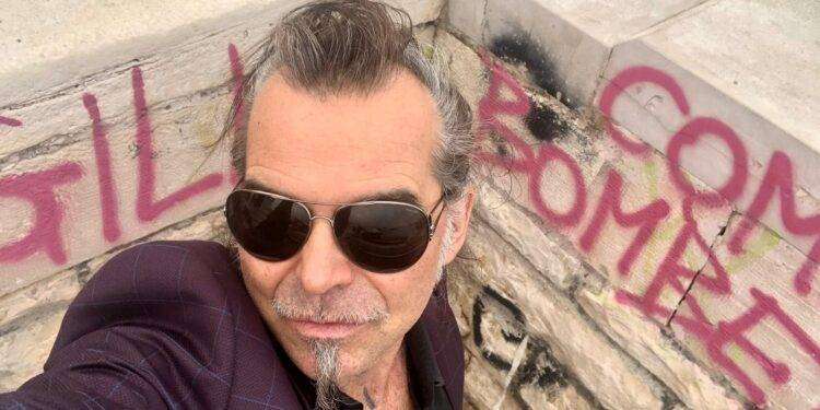 Stop temporaneo ai live per Piero Pelù: problemi all’udito