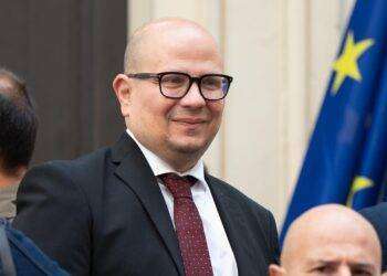 Trasporti, Deidda (Fdi): “Avviare confronto su trasporto merci e animali da e per la Sardegna, serve nave dedicata”