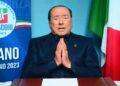 Berlusconi, controtendenza: non sventoleranno bandiere a mezz’asta sull’Unistrasi
