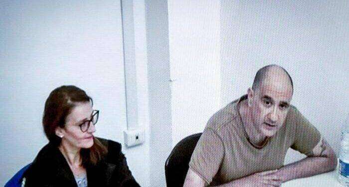 Cospito condannato a 23 anni per la bomba alla caserma dei Carabinieri