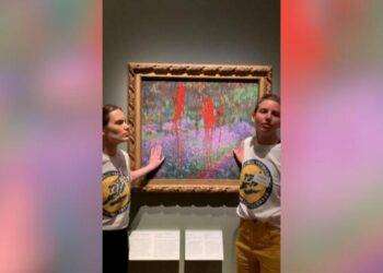 Attiviste imbrattano un Monet a Stoccolma