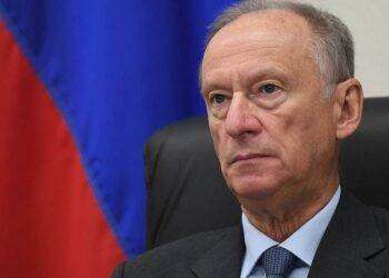 Russia: “Il regime nazista di Kiev, creato da Stati Uniti e Regno Unito, deve essere sostituito dando all’Ucraina lo status di Stato neutrale”