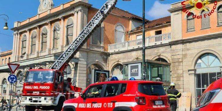 Torino, crollo in un cantiere: in azione i Vigili del Fuoco