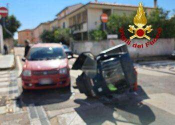 Olbia, scontro tra auto e moto carrozzella: tre feriti