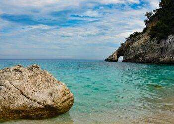 Ambiente, Assessore Porcu: “Istituito per i Comuni un fondo di rotazione di un milione di euro per interventi di difesa costiera”