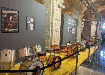 Inaugurata mostra con 25 batterie vintage al Medimex di Taranto