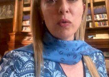 Meloni a maturandi: “Buttatevi nel vostro sogno, siate creativi”