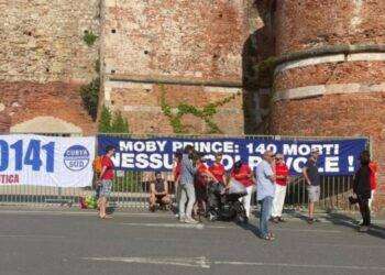 Una protesta silenziosa per ricordare le vittime del Moby Prince