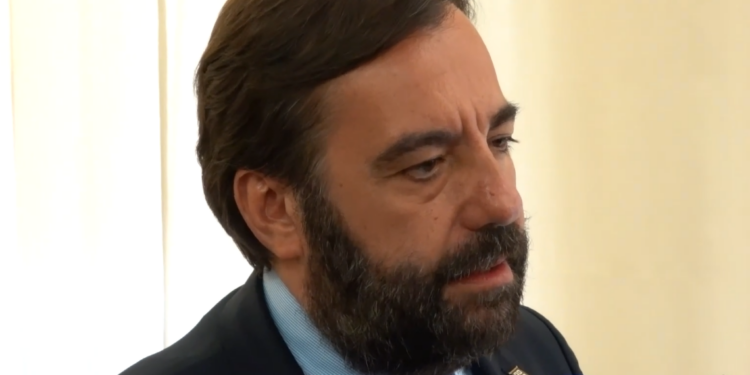 Continuità territoriale aerea, quattro offerte per i voli agevolati da e per Alghero con Roma e Milano