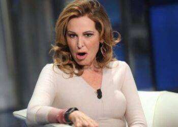 Todde: “Governo in evidente imbarazzo, come può Santanché restare al suo posto?”