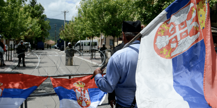 Tensione sempre più alta in Kosovo