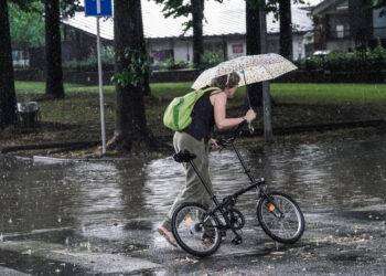 Nubifragio a Livorno, ’60 mm in un’ora, 3900 fulminazioni’