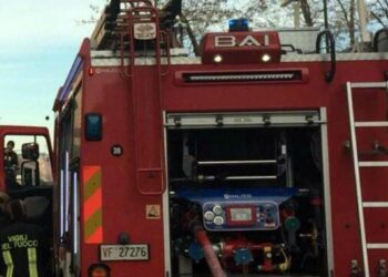 Torino, incendio appartamento a Collegno: muore donna