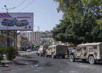 Oltre 10 palestinesi uccisi a Jenin: auto su pedoni a Tel Aviv, 8 feriti