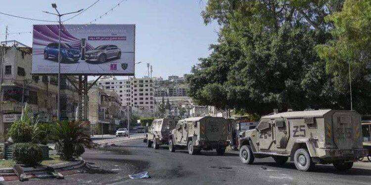 Oltre 10 palestinesi uccisi a Jenin: auto su pedoni a Tel Aviv, 8 feriti