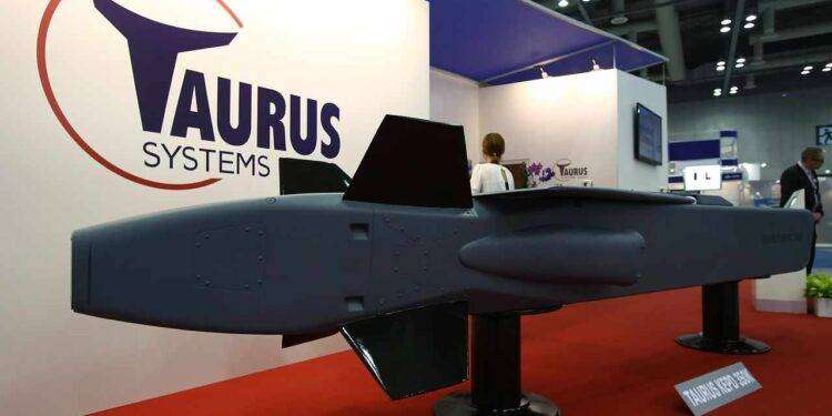 Berlino non vuole che l’Ucraina utilizzi armi a lungo raggio per colpire la Russia