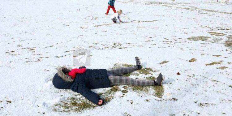 Lo stupore per la neve degli abitanti del Sudafrica