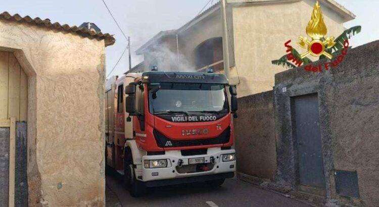 Nuraminis, abitazione in fiamme: intervento dei Vigili del Fuoco