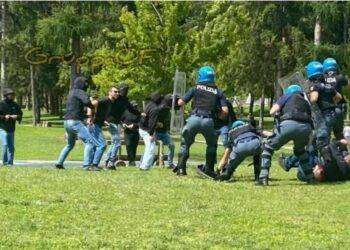 Torino-Modena a Pinzolo. Scontri tra le due tifoserie prima dell’amichevole