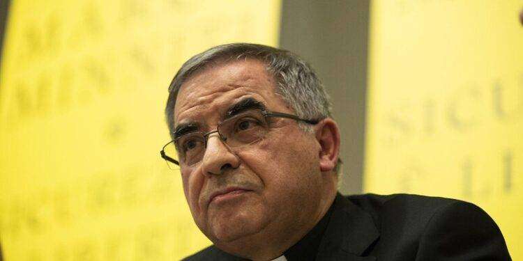 Becciu: “Mi sento sfregiato come uomo e come prete”