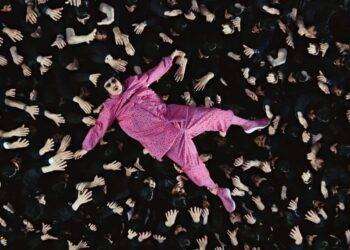 Oliver Tree finalmente in Italia per una data unica il 21 novembre 2023 al Fabrique di Milano