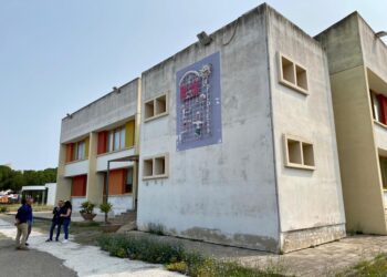 Alghero, ristrutturazione scuola La Pedrera: se ne discute in Comune