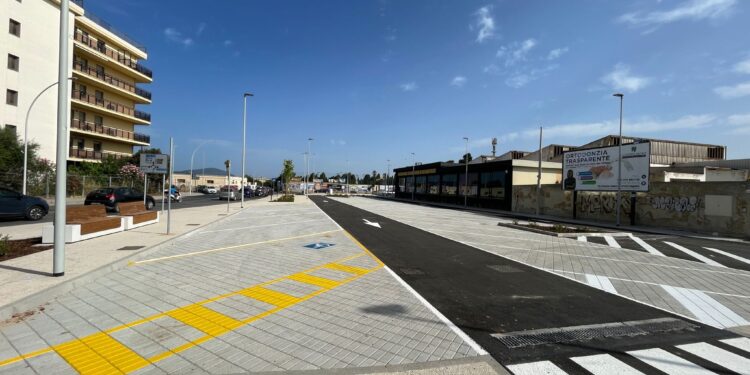 L’ingresso di Alghero cambia volto: completato il parcheggio