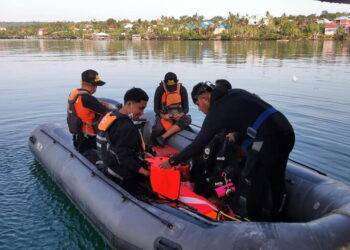 Indonesia: affonda un traghetto, 15 morti e 19 dispersi