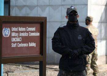 Un americano supera il confine nordcoreano, ‘arrestato’