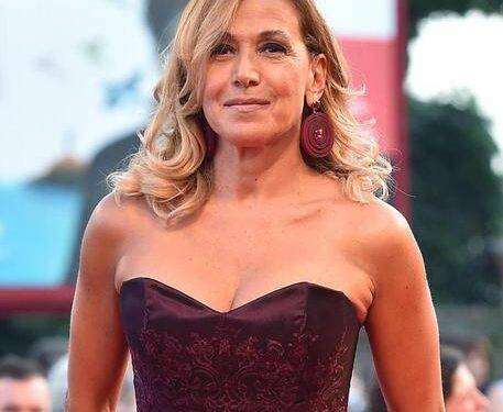 Barbara D’Urso lascia Pomeriggio 5, finisce un’era
