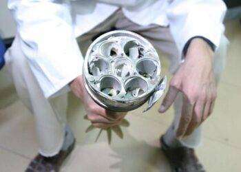 Mosca: “Bombe a grappolo Usa all’Ucraina segno di debolezza”