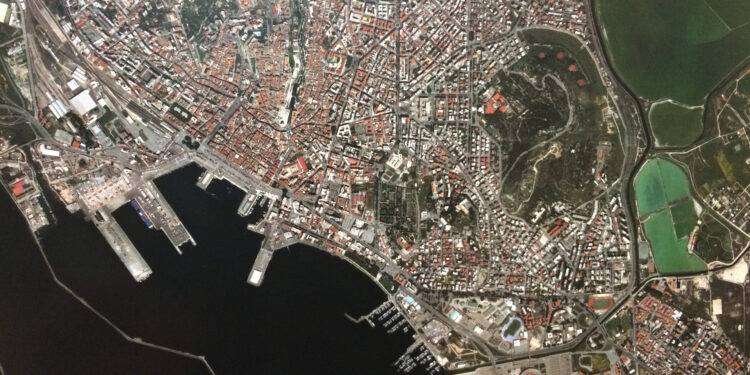 Cagliari, intervento di riqualificazione energetica nel condominio di via Cornalias 66