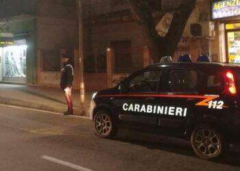 Tentata rapina in casa, banditi in fuga sparano in aria