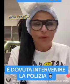 Rita De Crescenzo, la cantante napoletana racconta l’aggressione ad Antonello Lai