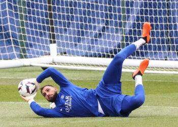 Paura per Donnarumma, legato e rapinato in casa a Parigi