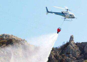 Inferno di fiamme e caldo torrido sulla Sardegna, incendio a Buddusò