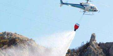 Inferno di fiamme e caldo torrido sulla Sardegna, incendio a Buddusò