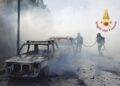 Capoterra, fiamme distruggono due auto e la vegetazione