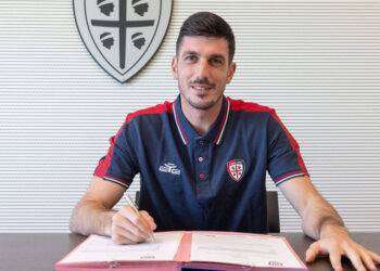 Ufficiale: il portiere Simone Scuffet è del Cagliari